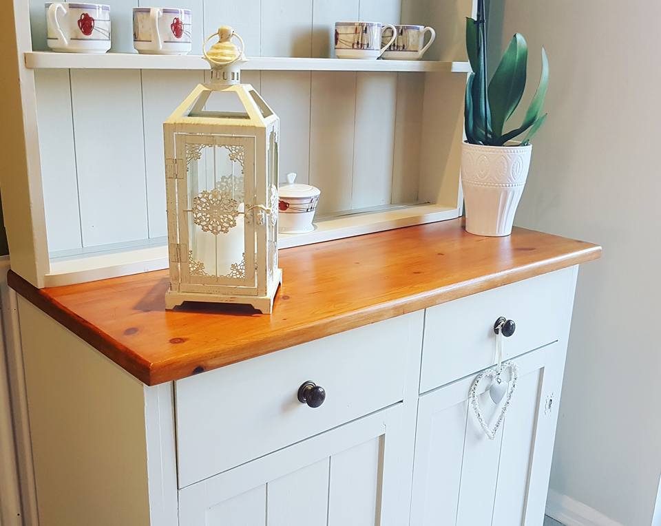 How to Dress your Dresser Ready To Sell